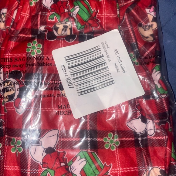 **NWT** Mickey Mouse Holiday Pajamas 🥰💖 - Picture 2 of 7